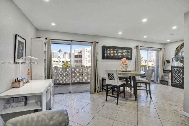 3665 NE 167th St 208, North Miami Beach, FL 33160