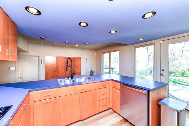 1870 E 106th Street, Carmel, IN 46032