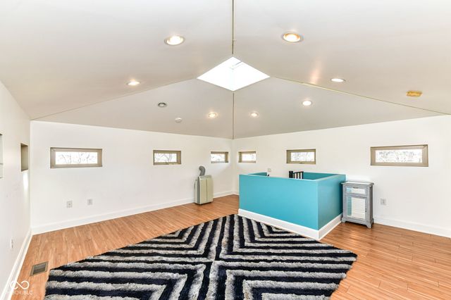 1870 E 106th Street, Carmel, IN 46032