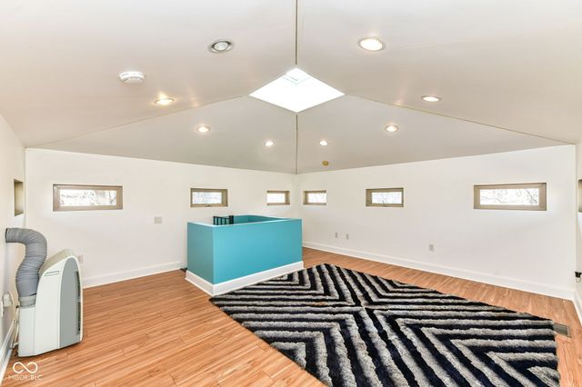 1870 E 106th Street, Carmel, IN 46032