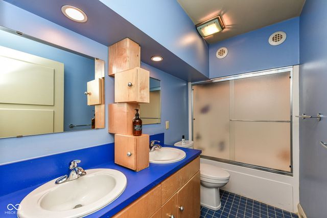 1870 E 106th Street, Carmel, IN 46032