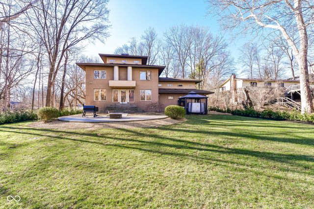 1870 E 106th Street, Carmel, IN 46032