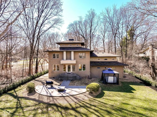 1870 E 106th Street, Carmel, IN 46032