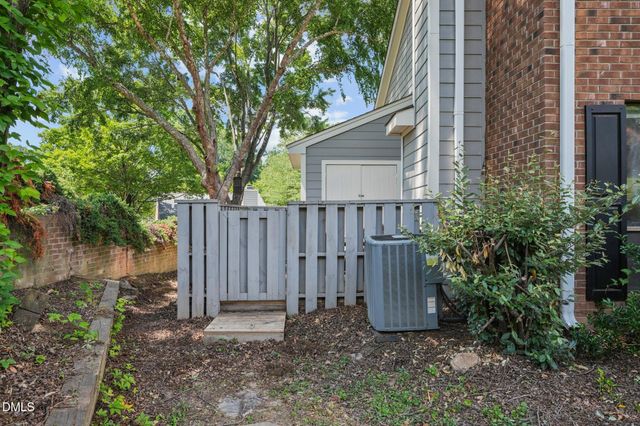 118 Clancy Circle, Cary, NC 27511
