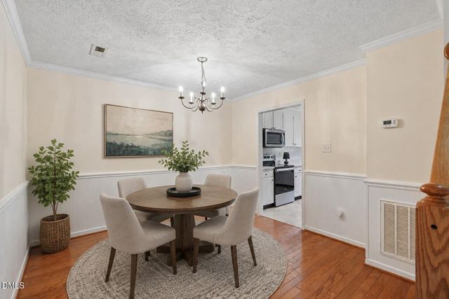 118 Clancy Circle, Cary, NC 27511