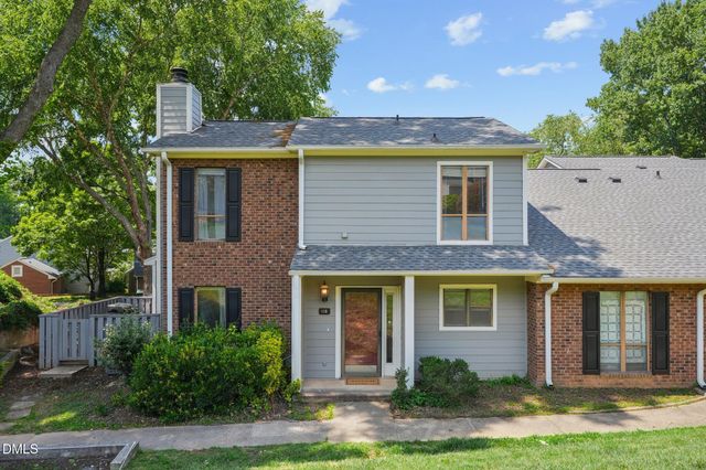 118 Clancy Circle, Cary, NC 27511