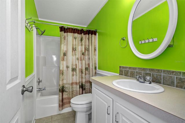 37635 GILL AVENUE, Zephyrhills, FL 33541