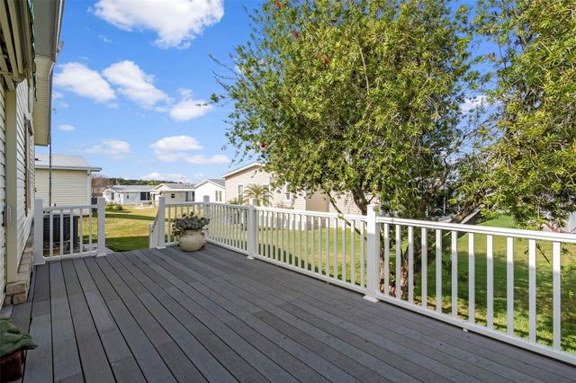 37635 GILL AVENUE, Zephyrhills, FL 33541