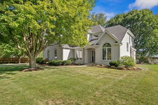 2304 Collins Court, Batavia, IL 60510
