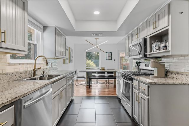 3505 Pinnacle RD, Austin, TX 78746