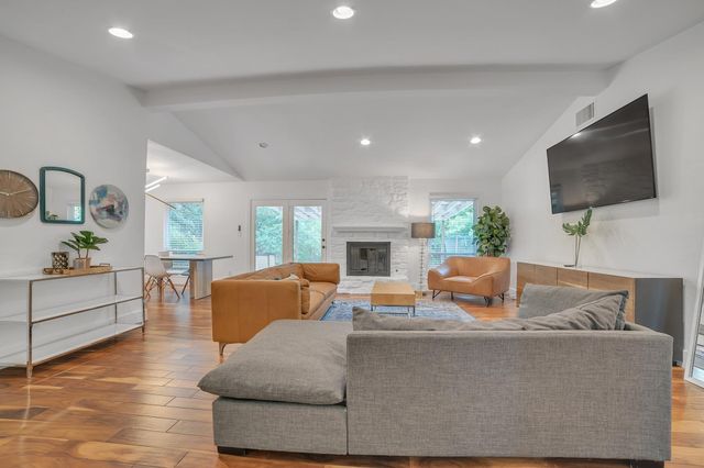 3505 Pinnacle RD, Austin, TX 78746