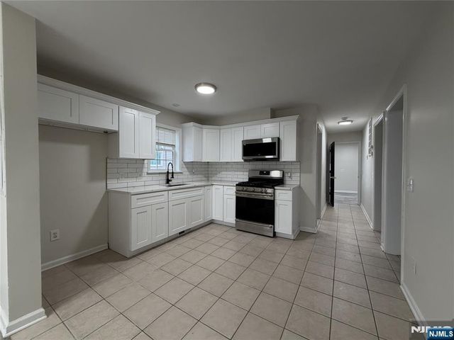 167 5th 1, Paterson, NJ 07522