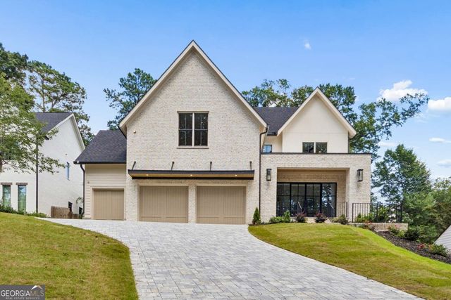 3035 Parkridge Drive NE, Brookhaven, GA 30319