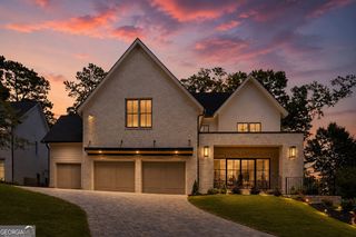 3035 Parkridge Drive NE, Brookhaven, GA 30319