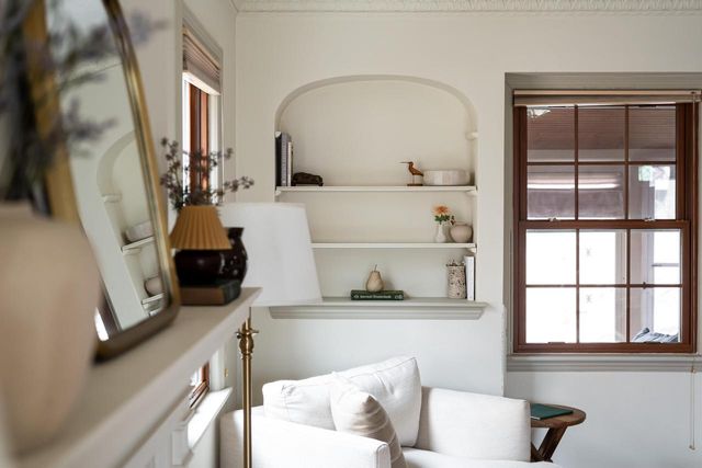 6590 W Hadley STREET, Milwaukee, WI 53210