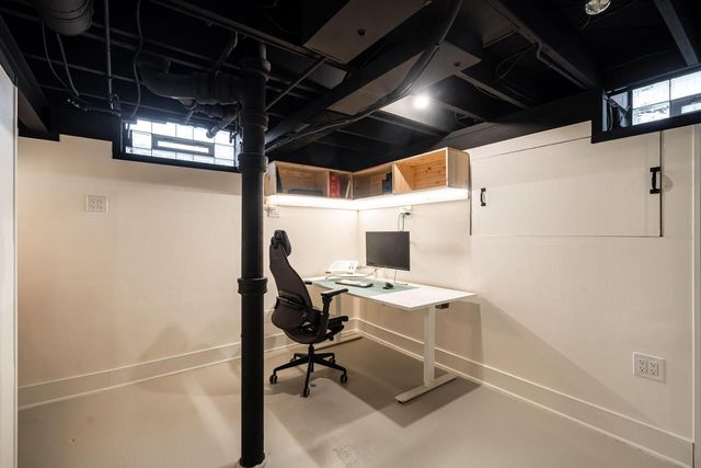 6590 W Hadley STREET, Milwaukee, WI 53210