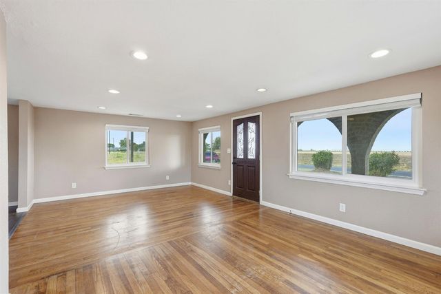 20042 N Ray Rd, Lodi, CA 95242