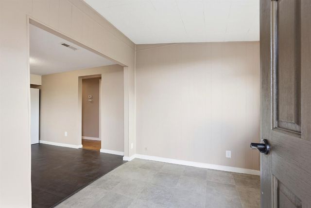 20042 N Ray Rd, Lodi, CA 95242