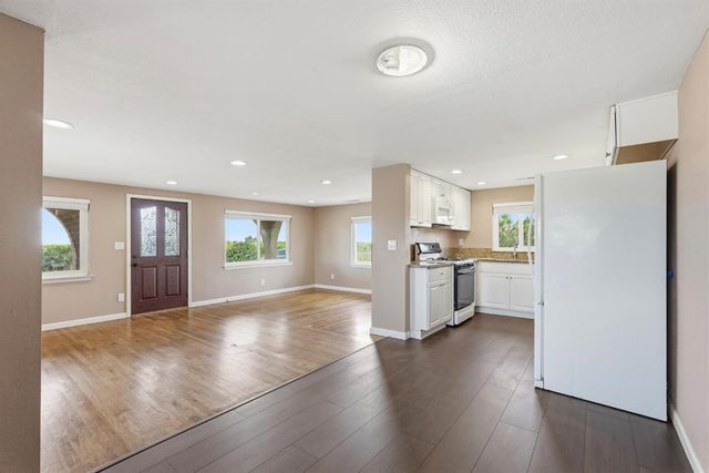 20042 N Ray Rd, Lodi, CA 95242