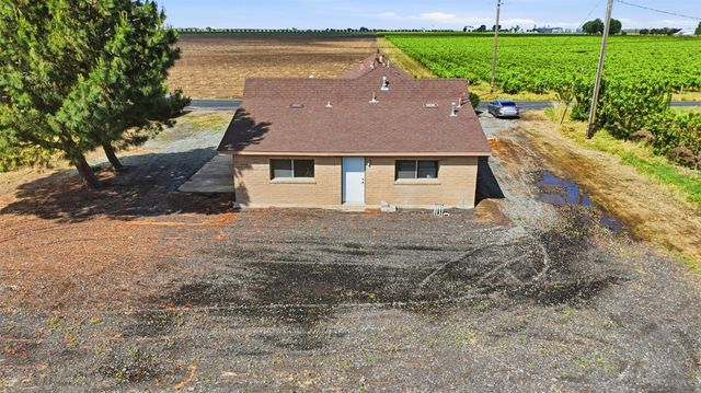 20042 N Ray Rd, Lodi, CA 95242
