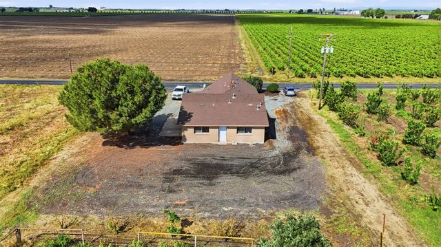 20042 N Ray Rd, Lodi, CA 95242