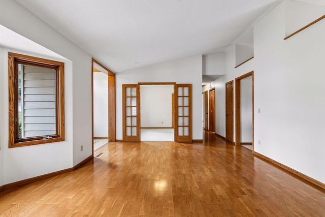 8030 81st Street, Victoria, MN 55386