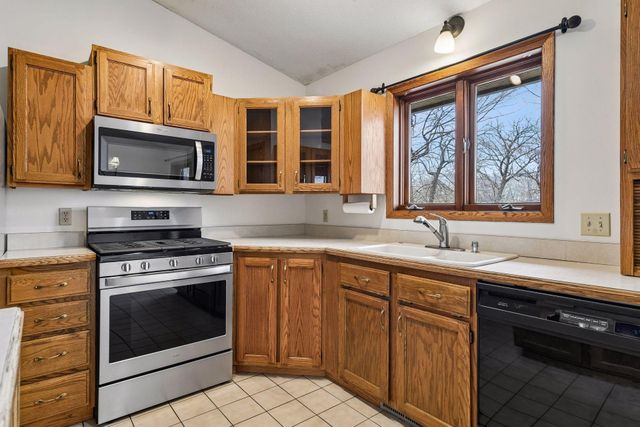 8030 81st Street, Victoria, MN 55386