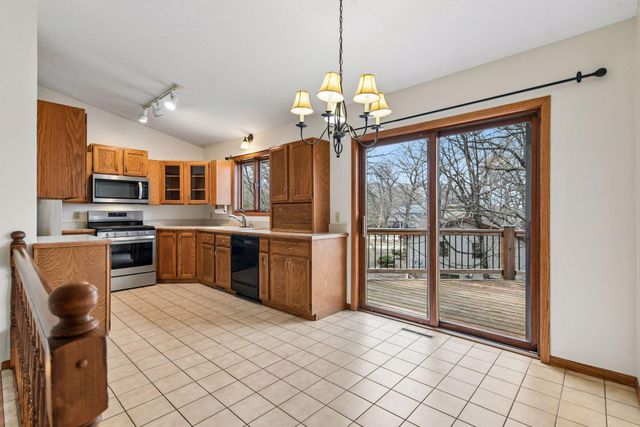 8030 81st Street, Victoria, MN 55386