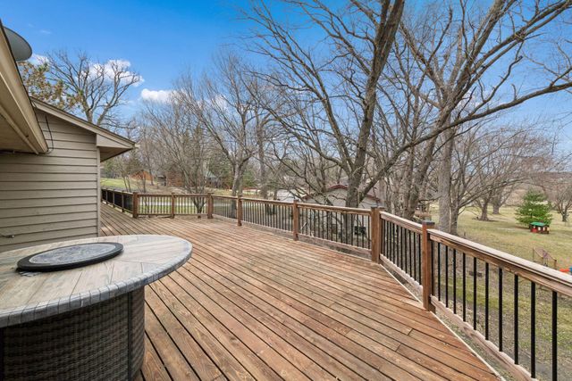 8030 81st Street, Victoria, MN 55386