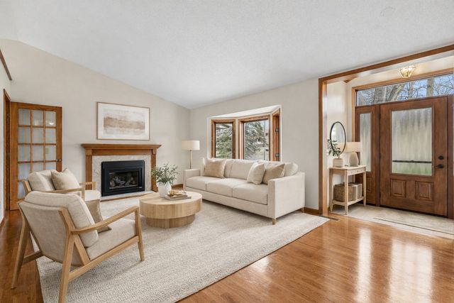 8030 81st Street, Victoria, MN 55386