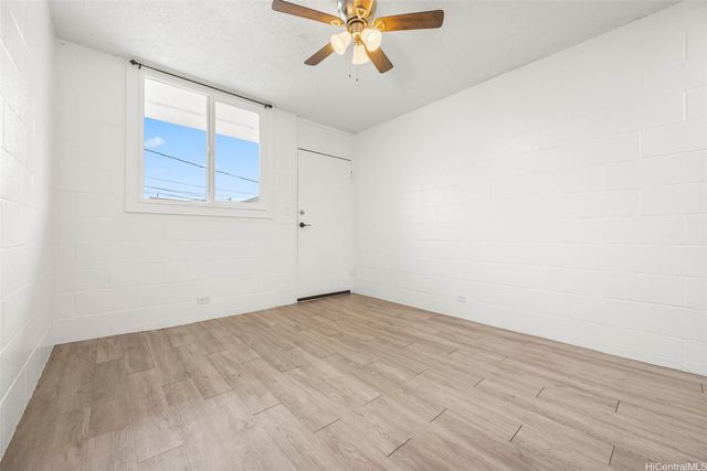 94-322 Pupuole Street, Waipahu, HI 96797