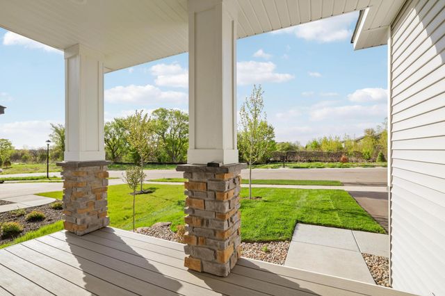 13822 Arrowhead Way, Rosemount, MN 55068