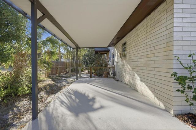 218 S HIGH STREET, Deland, FL 32720