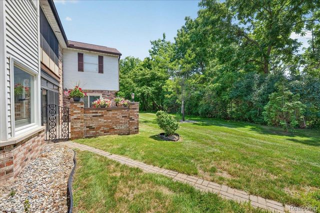 8421 Mathias 11, Grosse Ile Township, MI 48138