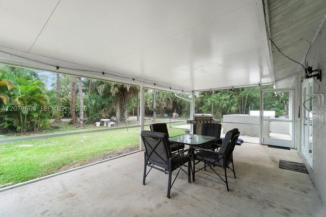 16298 N 90th St N, Loxahatchee, FL 33470