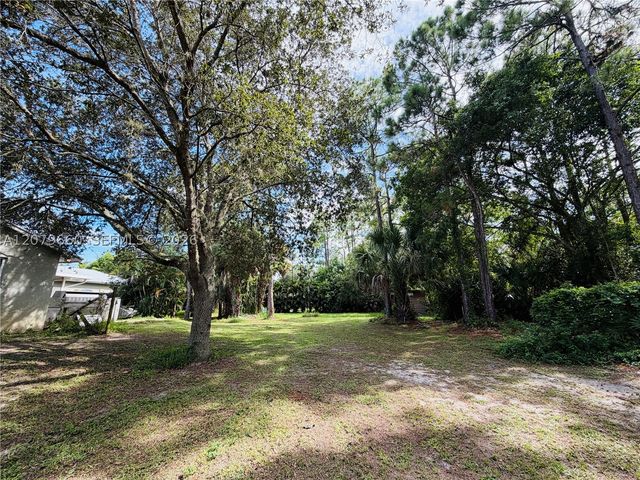 16298 N 90th St N, Loxahatchee, FL 33470