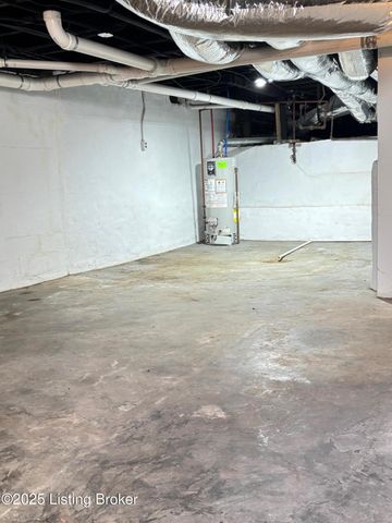 1812 Wilson Ave, Louisville, KY 40210