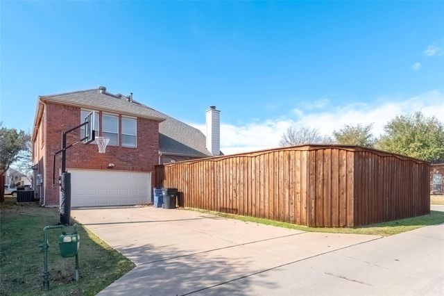 11340 Las Polamas Drive, Frisco, TX 75033