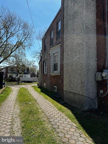 19 N MACDADE BLVD, Glenolden, PA 19036