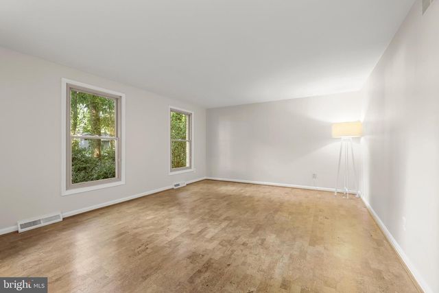 5209 HESPERUS DR, Columbia, MD 21044