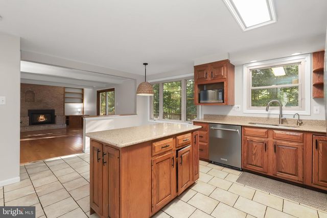 5209 HESPERUS DR, Columbia, MD 21044