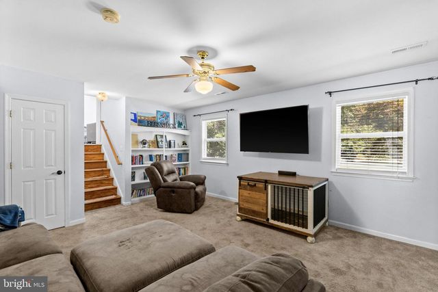 71 LAKE CAROLINE DR, Ruther Glen, VA 22546