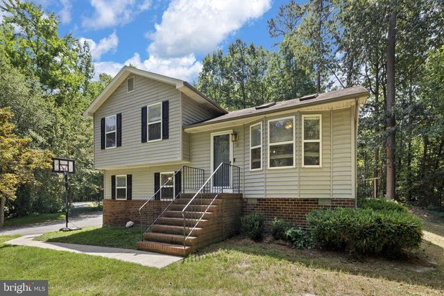 71 LAKE CAROLINE DR, Ruther Glen, VA 22546