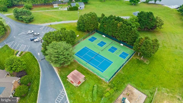 71 LAKE CAROLINE DR, Ruther Glen, VA 22546