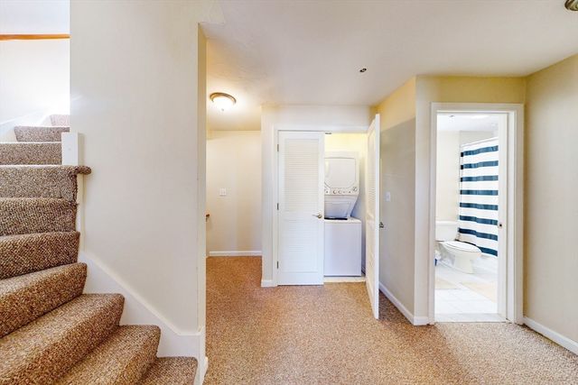 110 Coolidge Hill Rd 4, Watertown, MA 02472