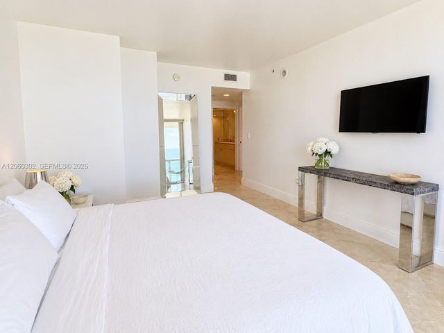 6365 Collins Avenue 802, Miami Beach, FL 33141