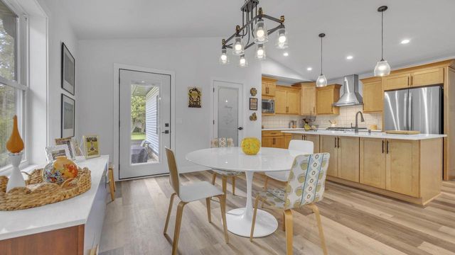 718 Pershing AVENUE, Sheboygan, WI 53083