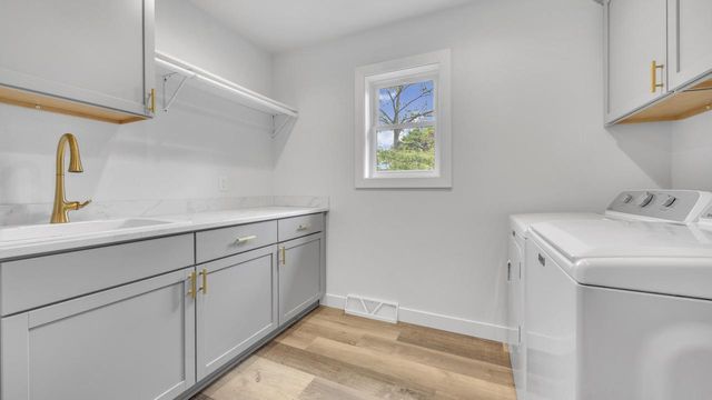 718 Pershing AVENUE, Sheboygan, WI 53083