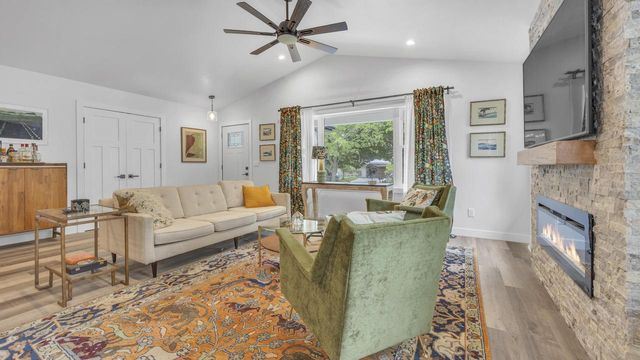 718 Pershing AVENUE, Sheboygan, WI 53083