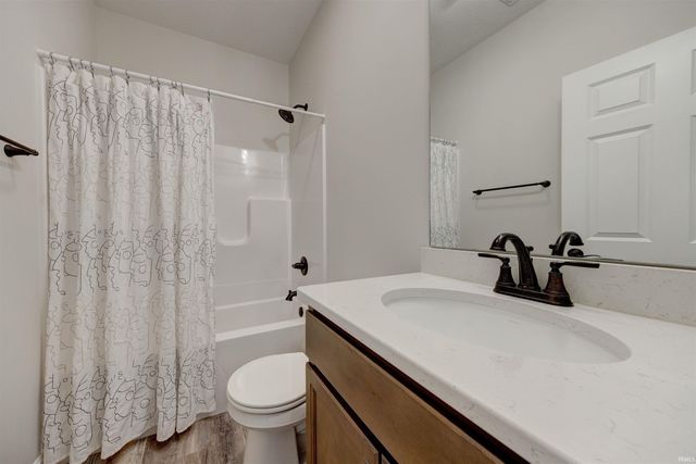 1911 S A Street, Jasper, IN 47546